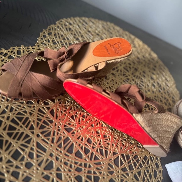 Christian Louboutin Espadrilles ブラウン Christian Louboutin Brown Espadrille Wedges